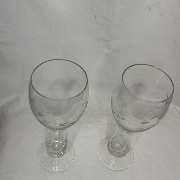 Etched Stemware Hand Blown Cocktail Glasses Set Of 2 Included Bar Accessories - Picture 3 of 6